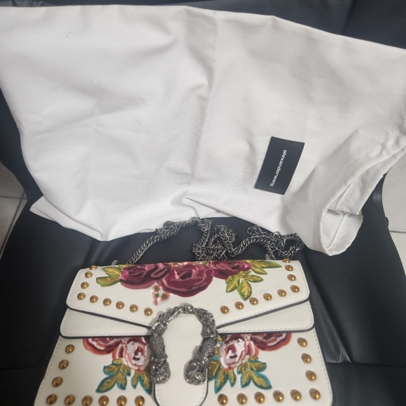 Floral Pink Red Dionysys White Faux Leather Gold Stud Black NEW - Picture 12 of 12